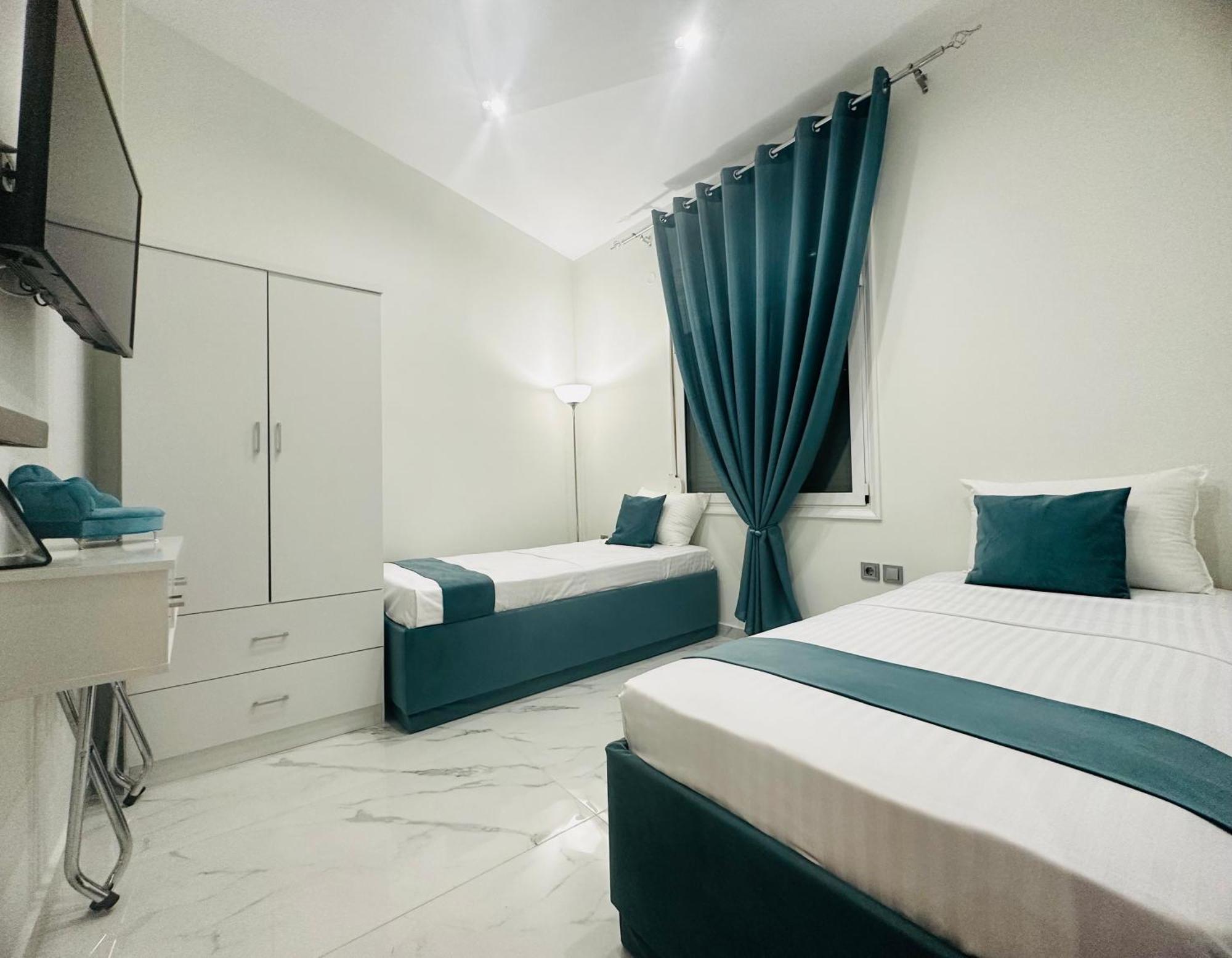 City And Ocean Luxury Apartment Preveza Exteriör bild