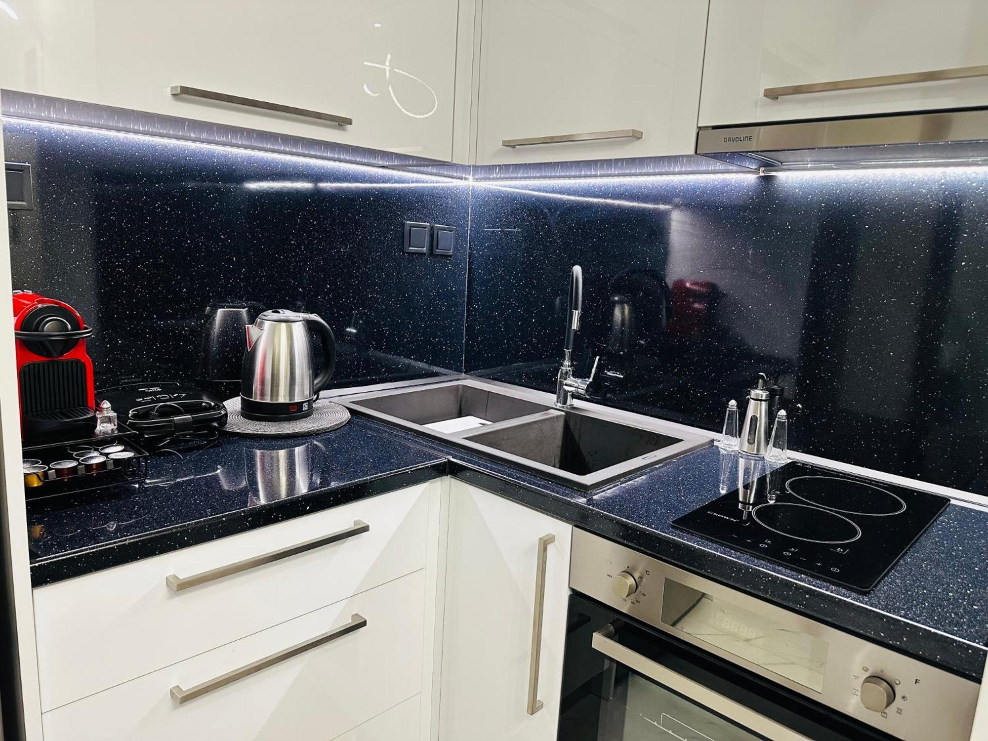 City And Ocean Luxury Apartment Preveza Exteriör bild